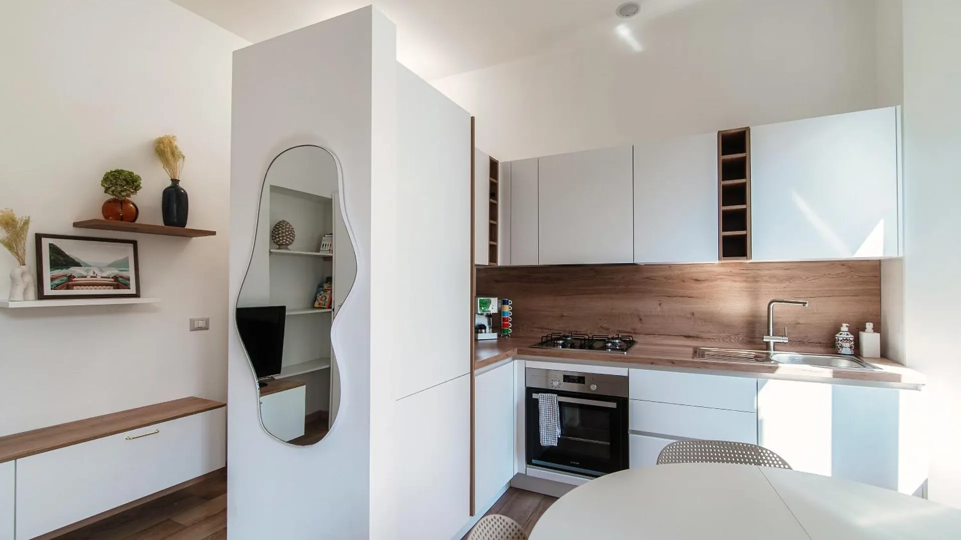 Casa Giulini - The House Of Travelers Apartamento Como